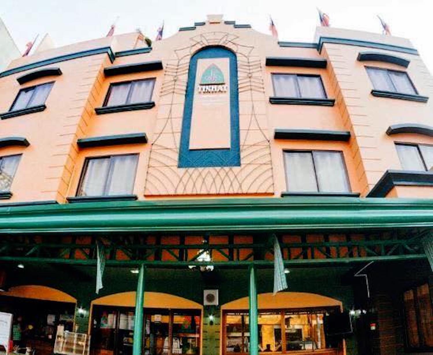 Ngoại cảnh khách sạn