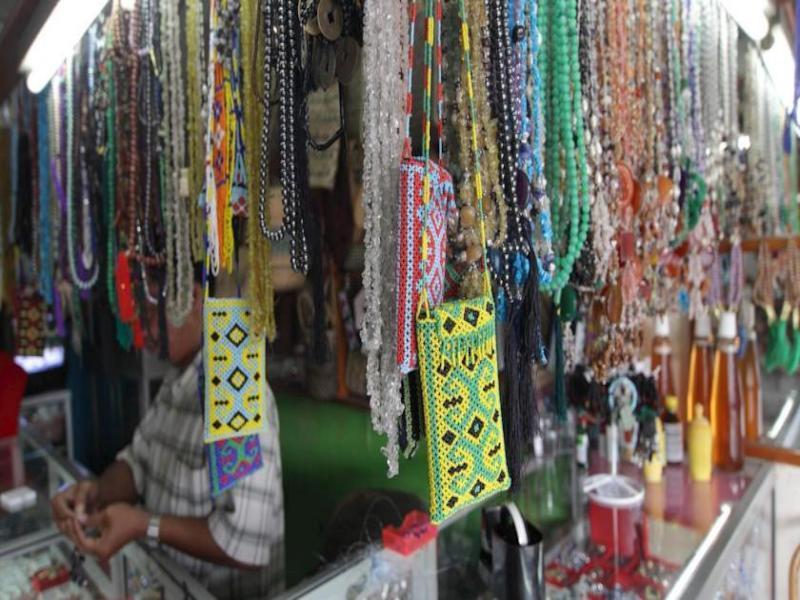 Nơi tham quan gần đây