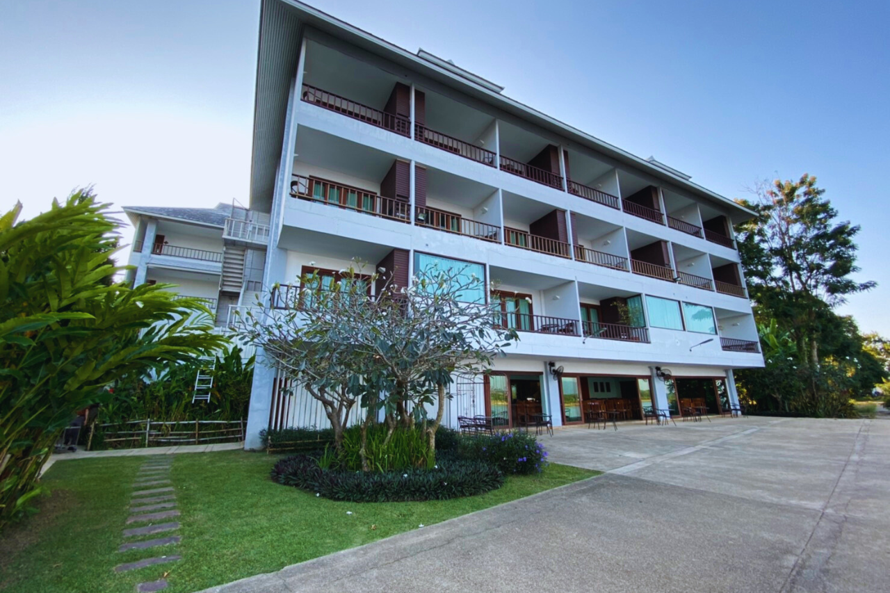 Ngoại cảnh khách sạn