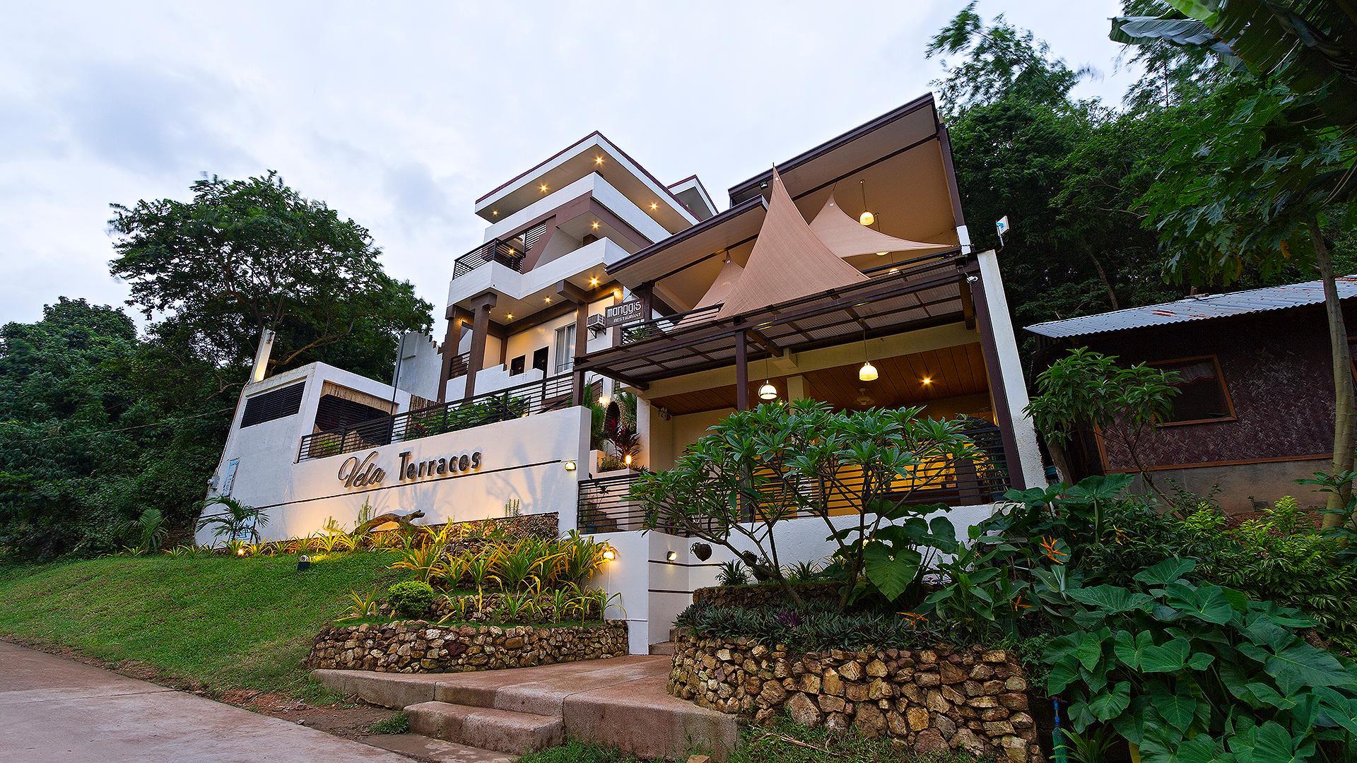 Ngoại cảnh khách sạn