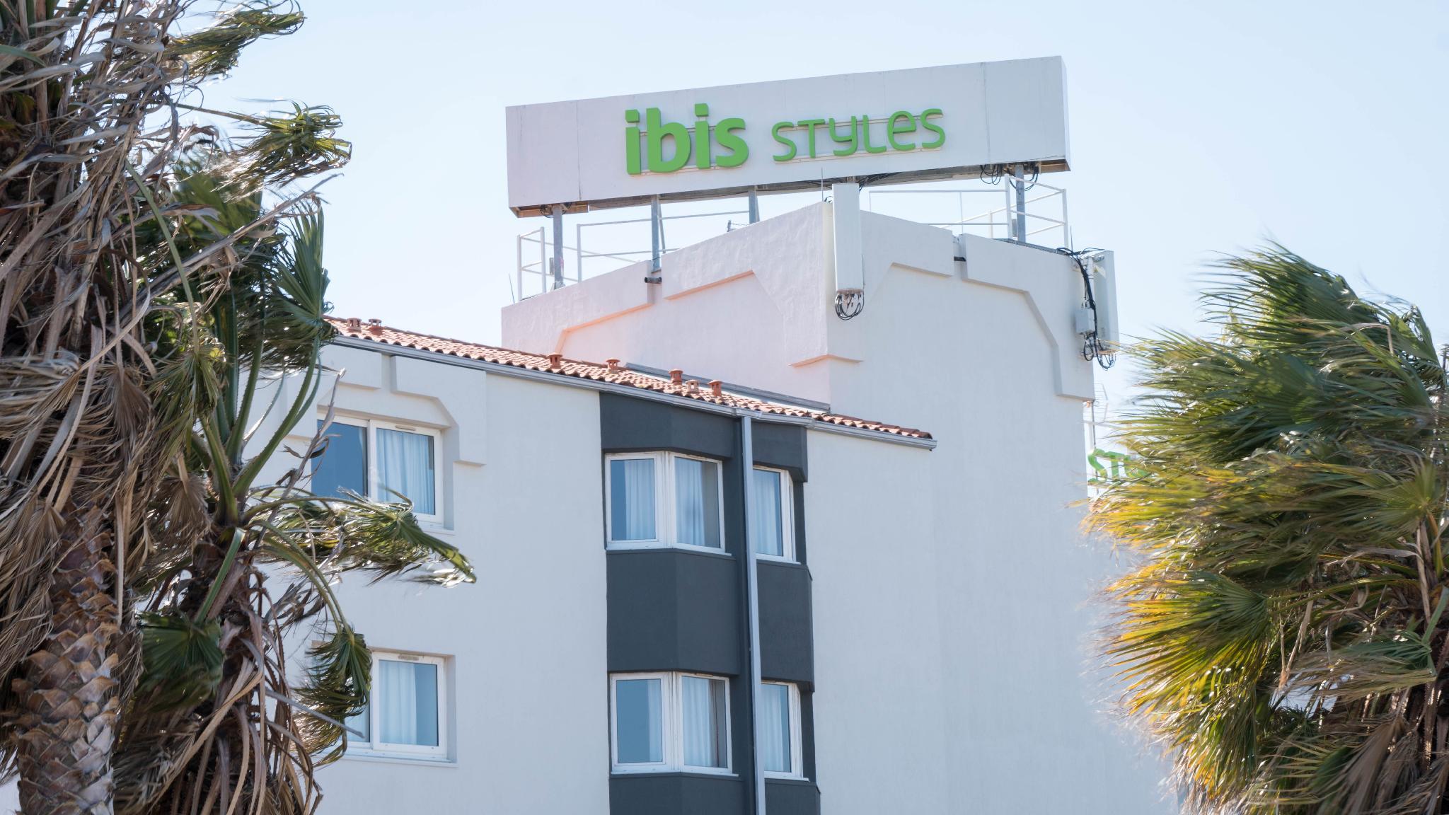 Ngoại cảnh khách sạn