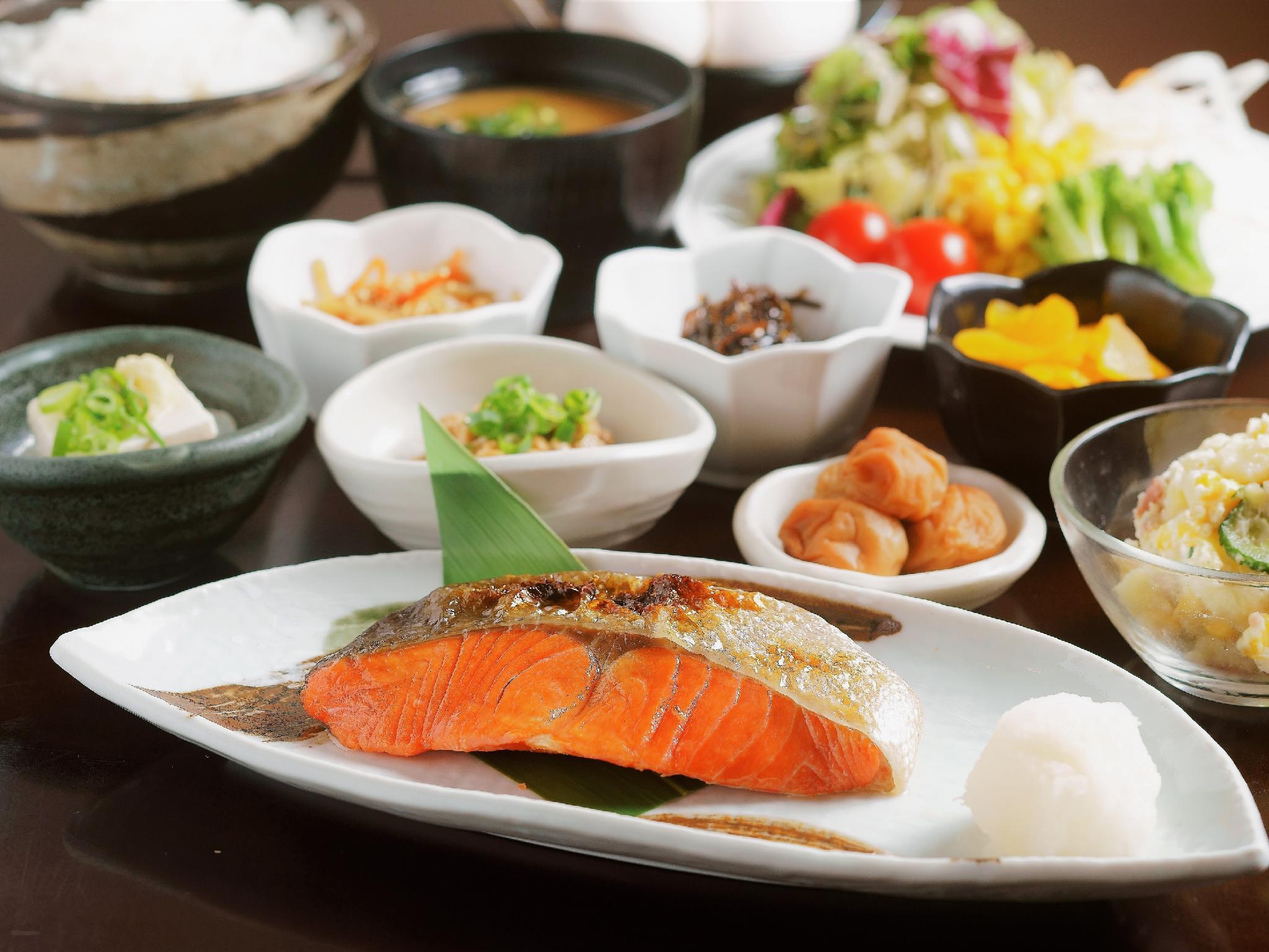 Đồ ăn và thức uống