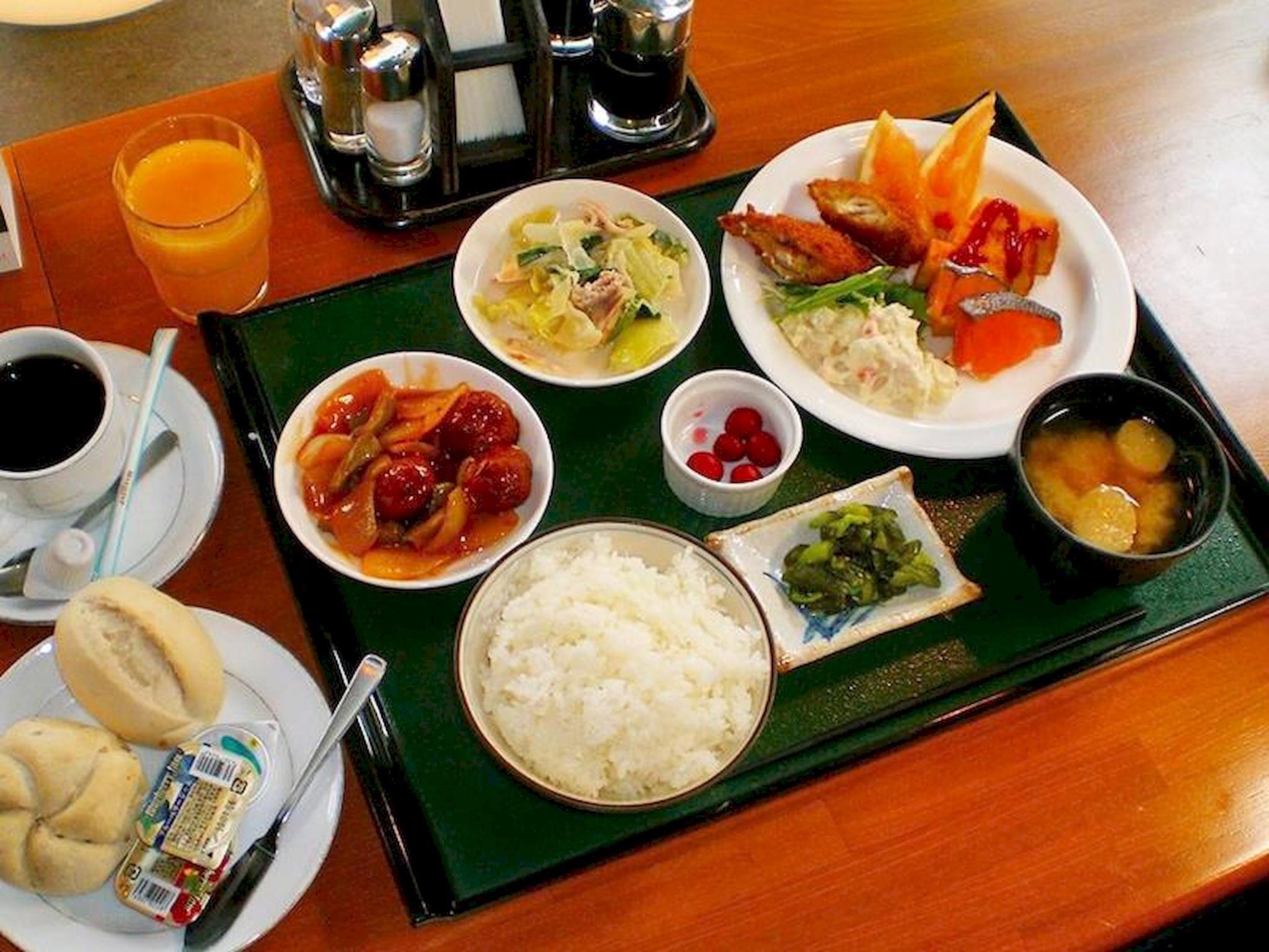 Đồ ăn và thức uống