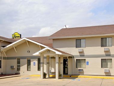 Ngoại cảnh khách sạn