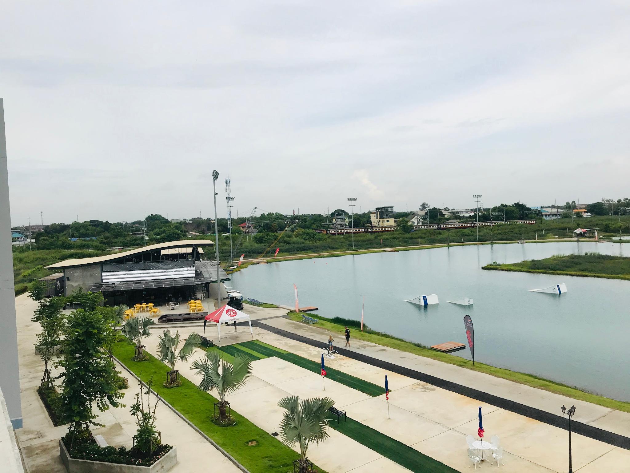 Ngoại cảnh khách sạn