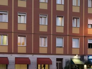 Ngoại cảnh khách sạn