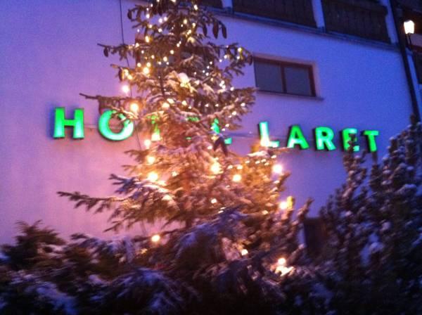 Ngoại cảnh khách sạn