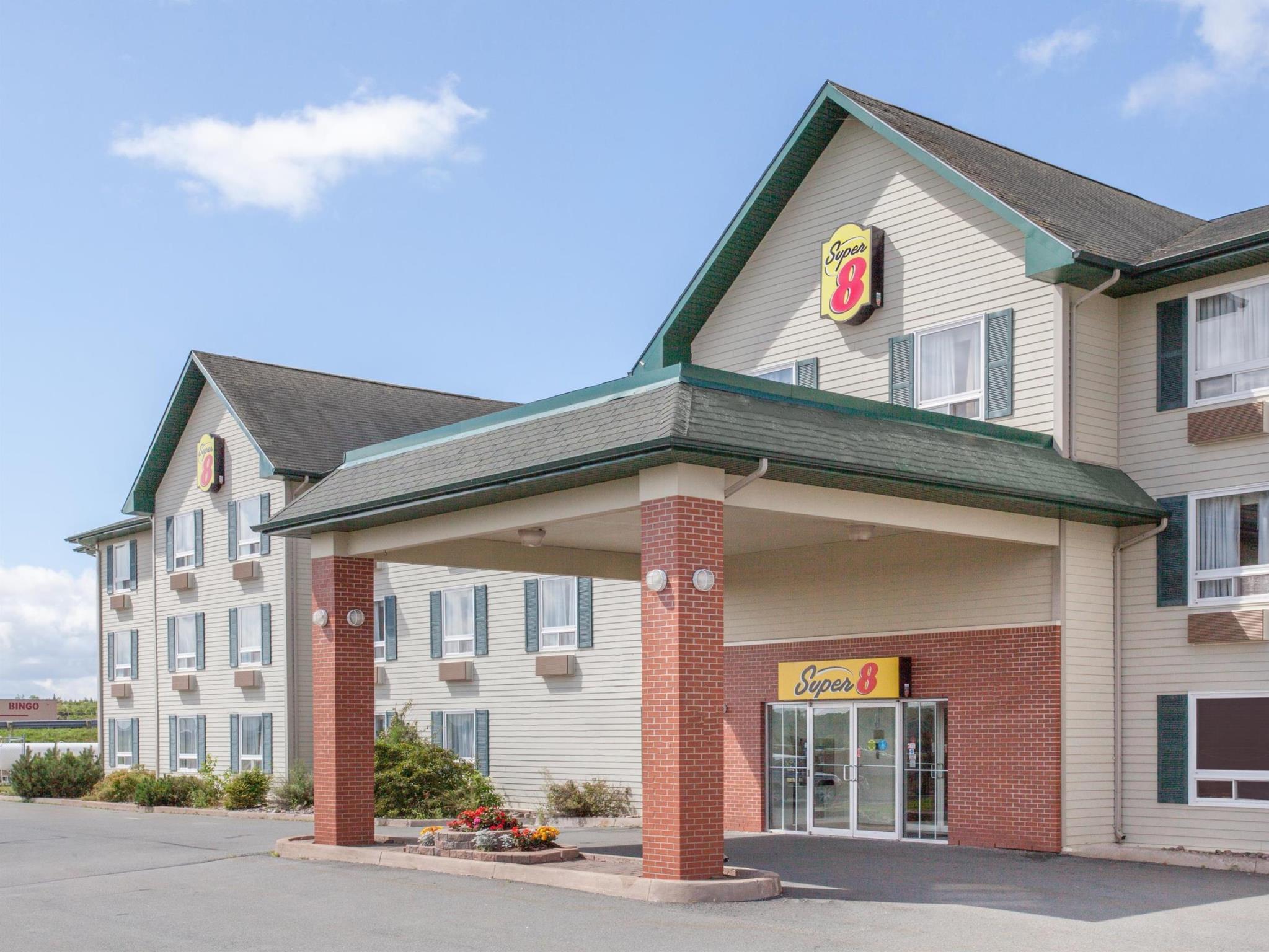 Ngoại cảnh khách sạn