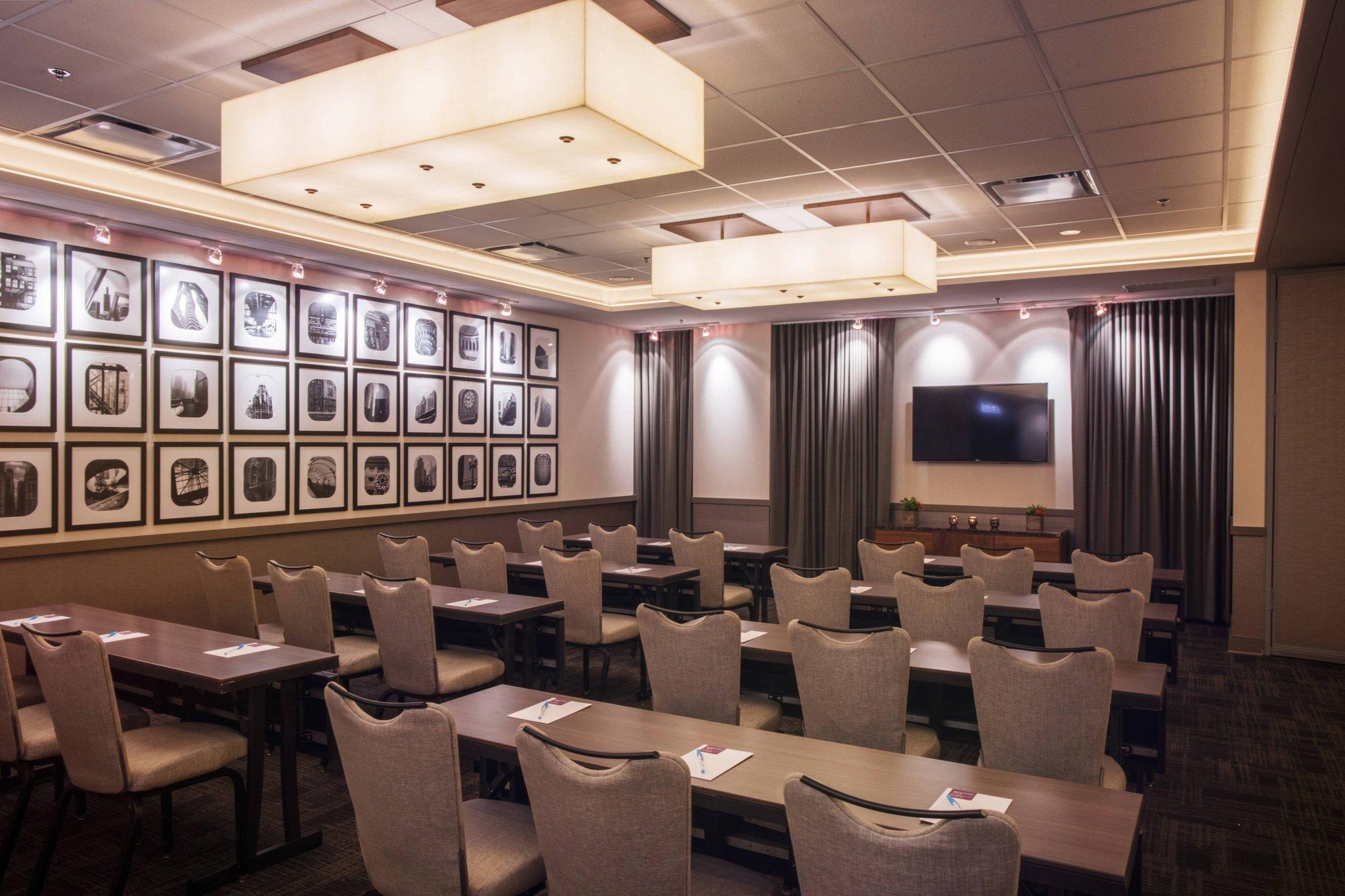 Phòng họp/ hội nghị