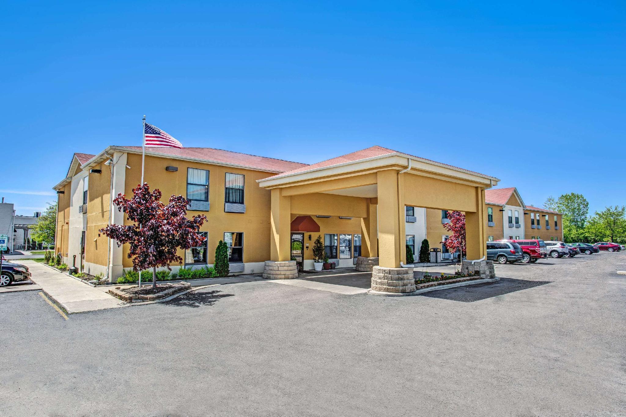 Ngoại cảnh khách sạn