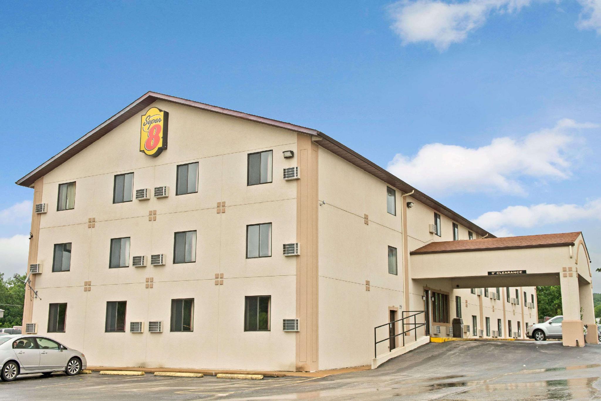 Ngoại cảnh khách sạn