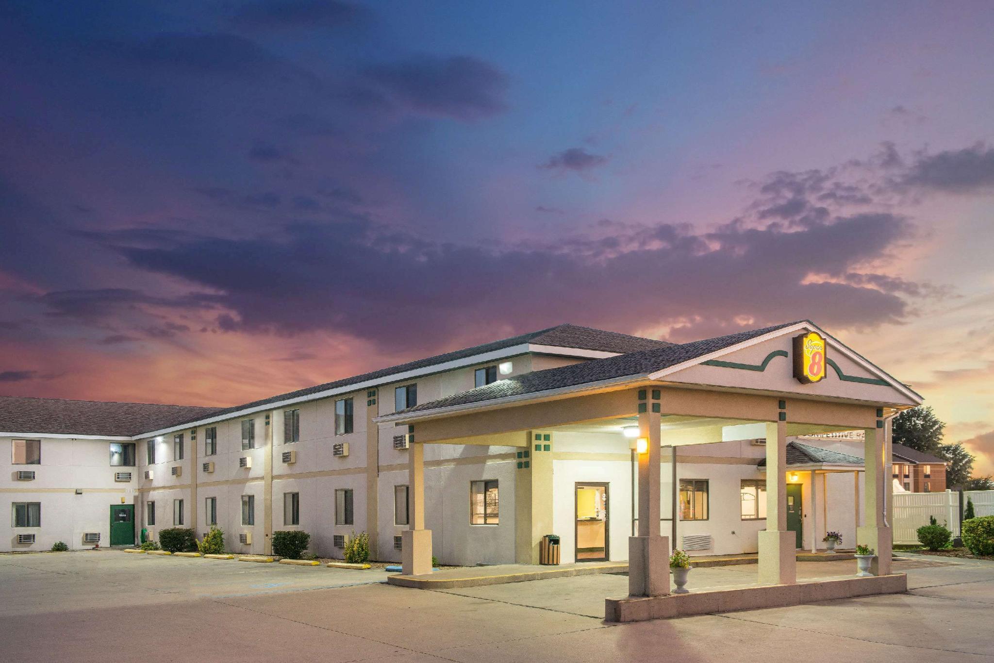 Ngoại cảnh khách sạn