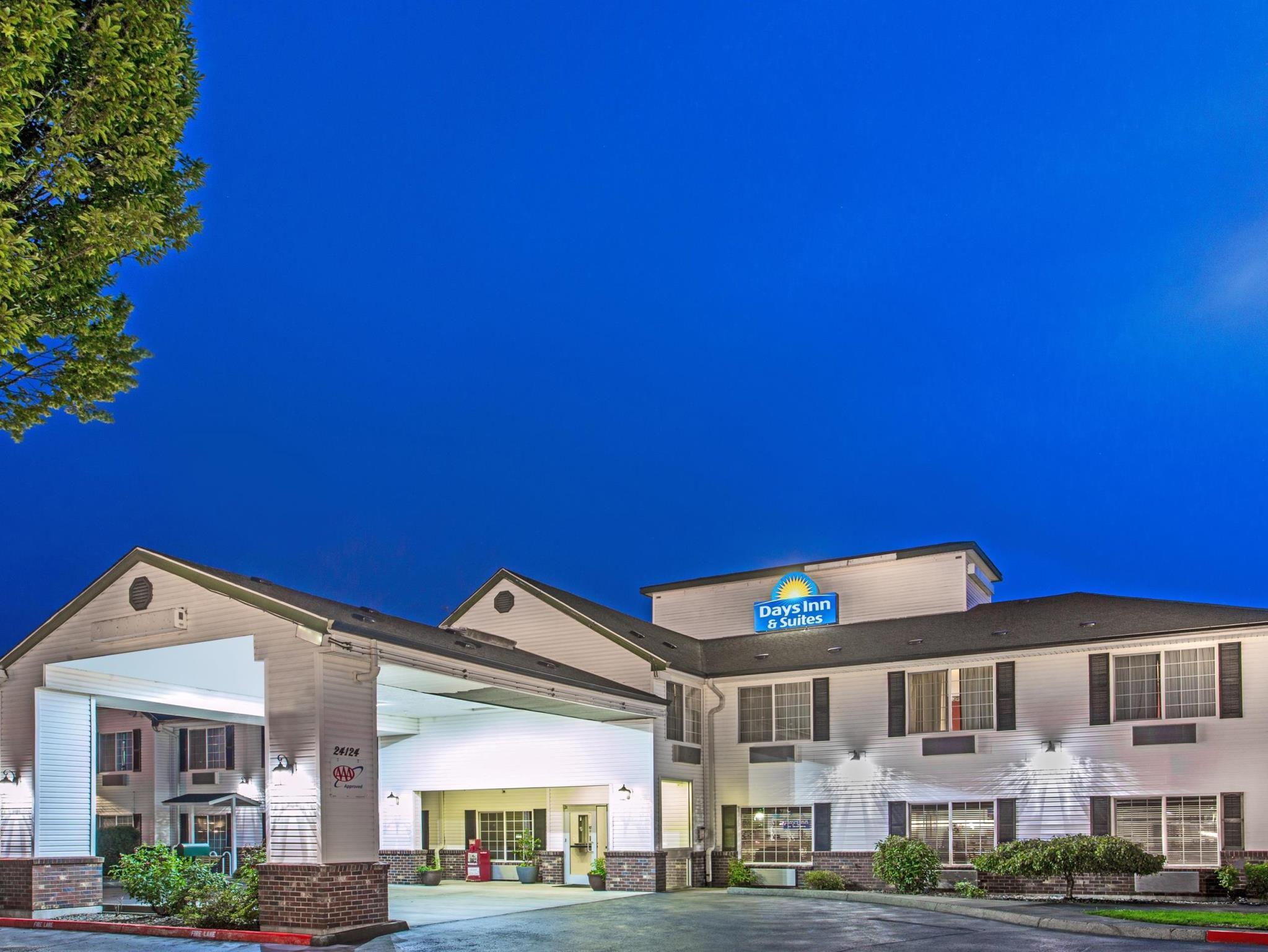 Ngoại cảnh khách sạn