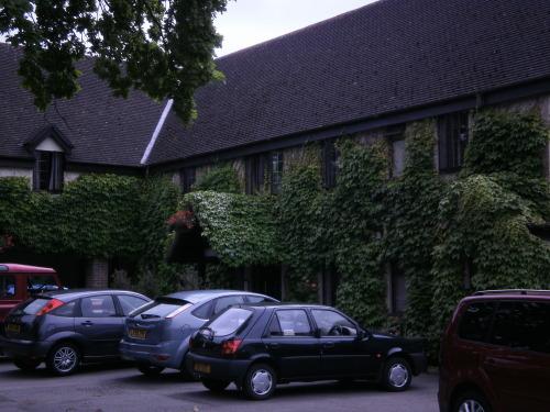 Ngoại cảnh khách sạn