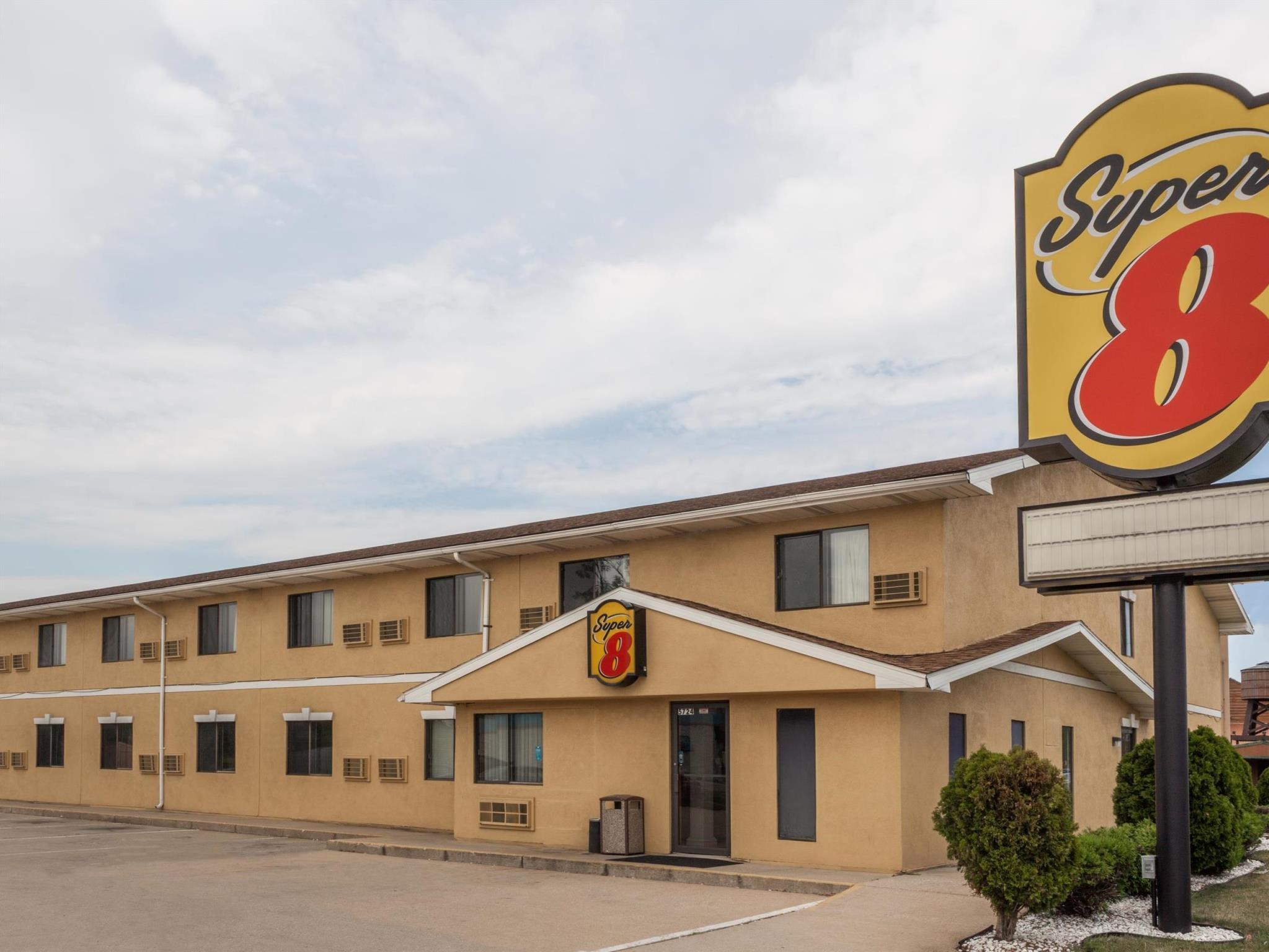 Ngoại cảnh khách sạn