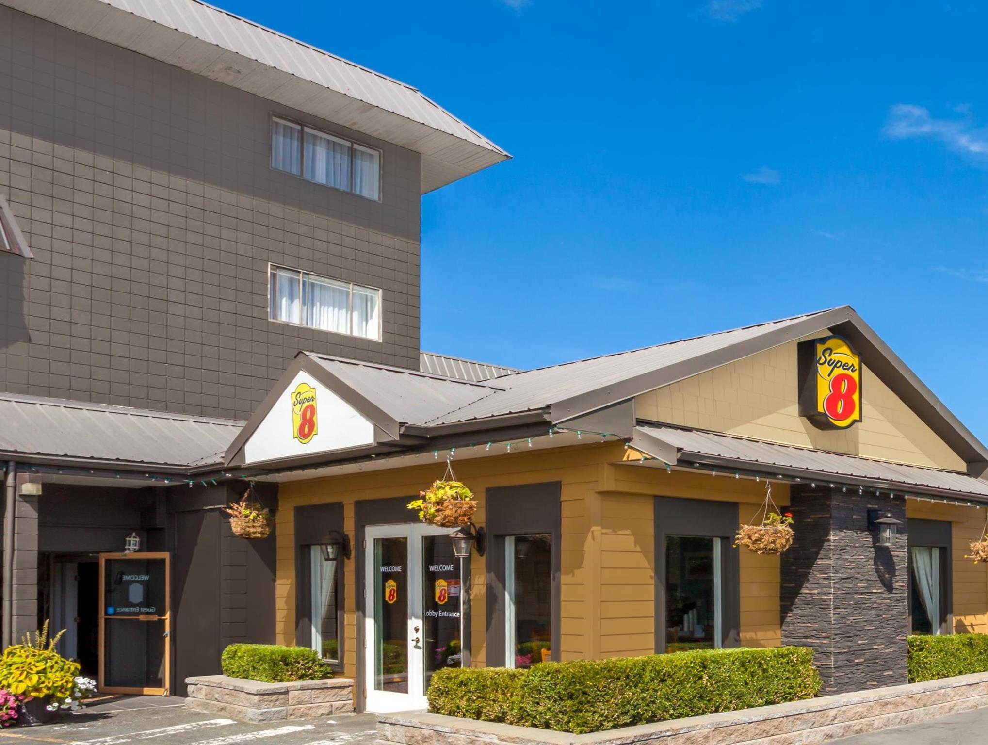 Ngoại cảnh khách sạn