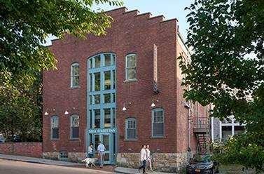 Ngoại cảnh khách sạn