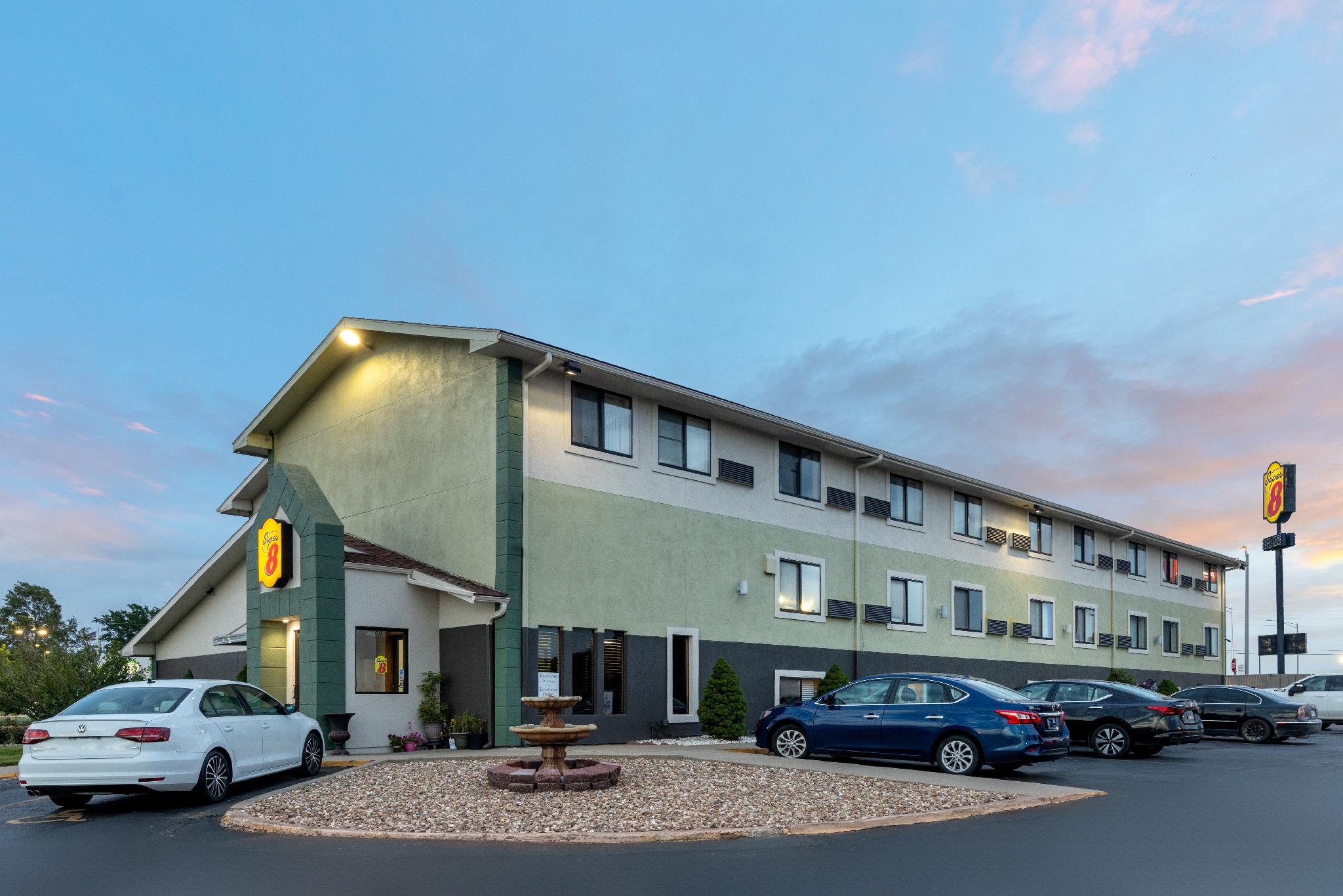 Ngoại cảnh khách sạn