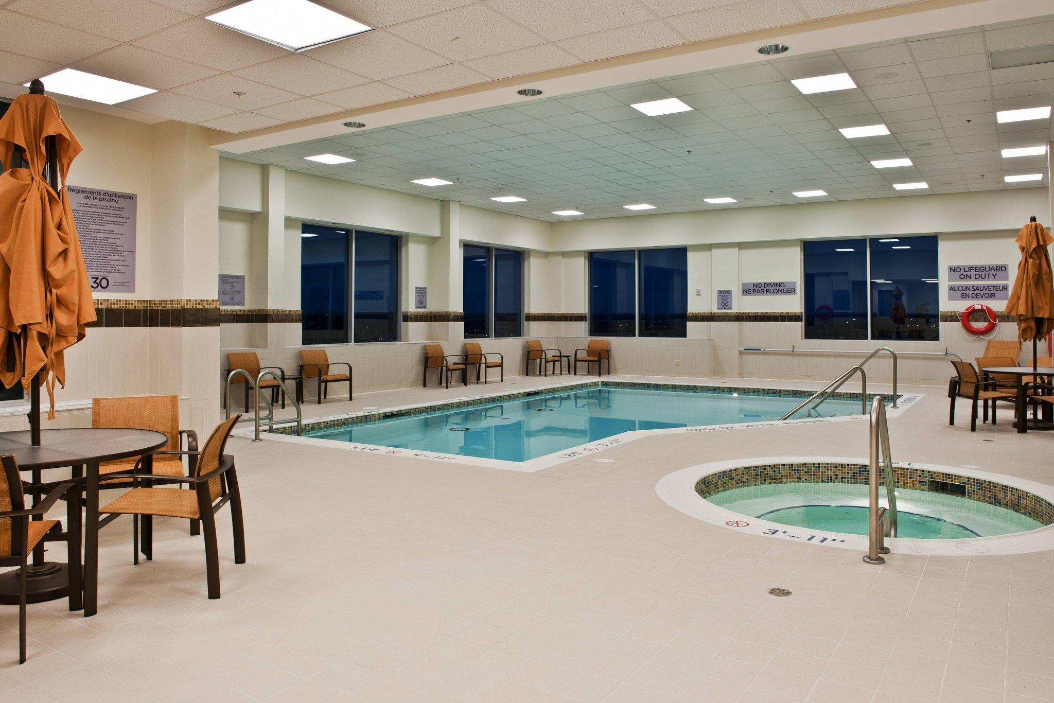 Bồn tắm nước nóng