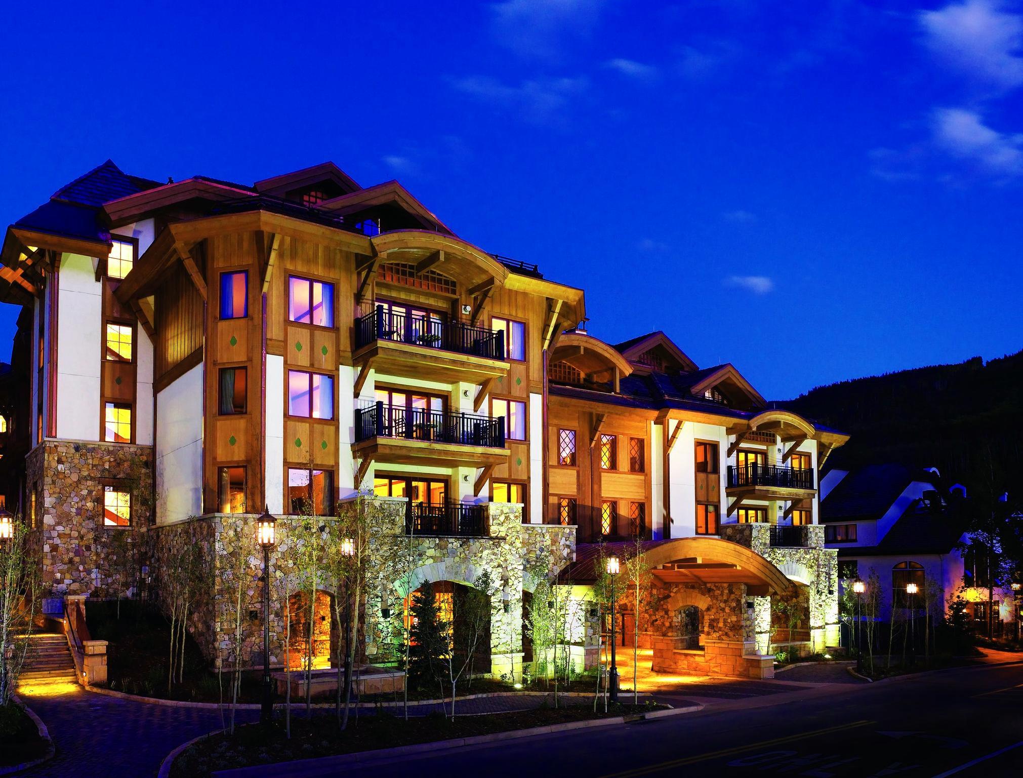 Ngoại cảnh khách sạn