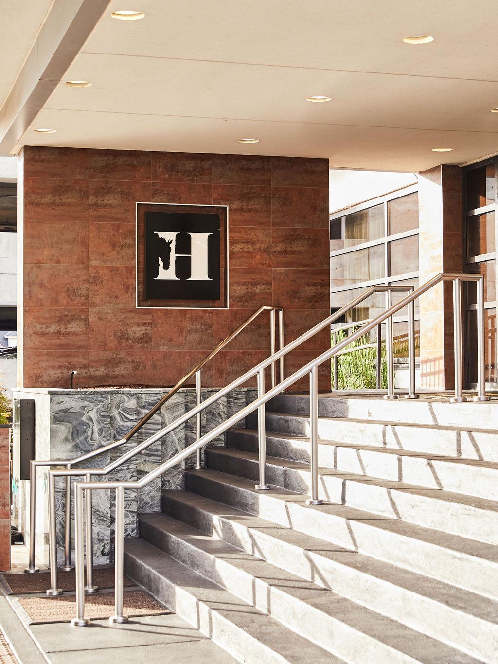 Ngoại cảnh khách sạn