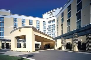 Ngoại cảnh khách sạn