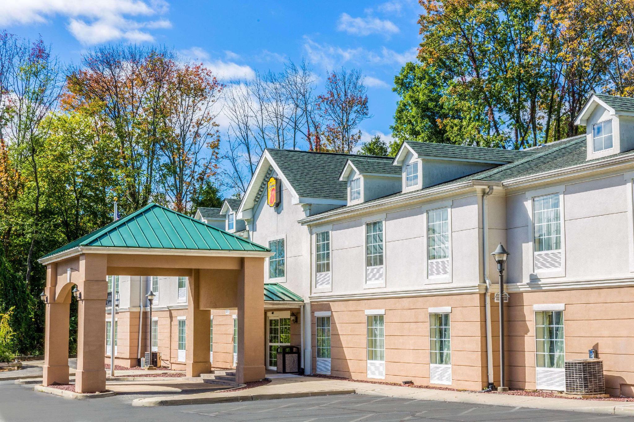 Ngoại cảnh khách sạn