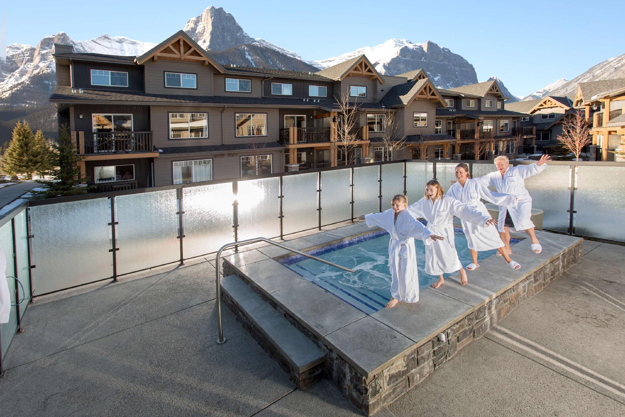 Bồn tắm nước nóng