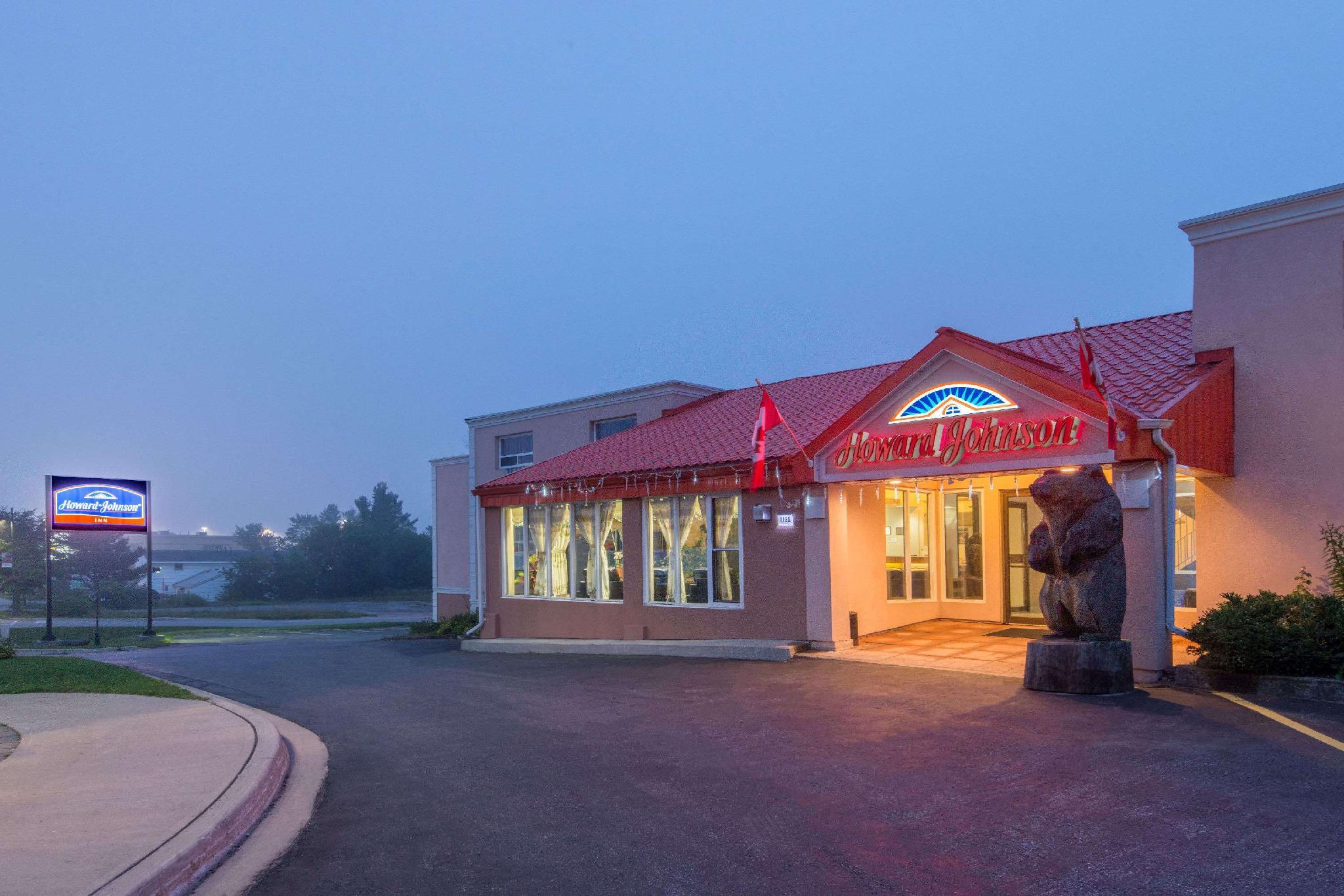 Ngoại cảnh khách sạn