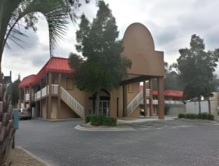 Ngoại cảnh khách sạn