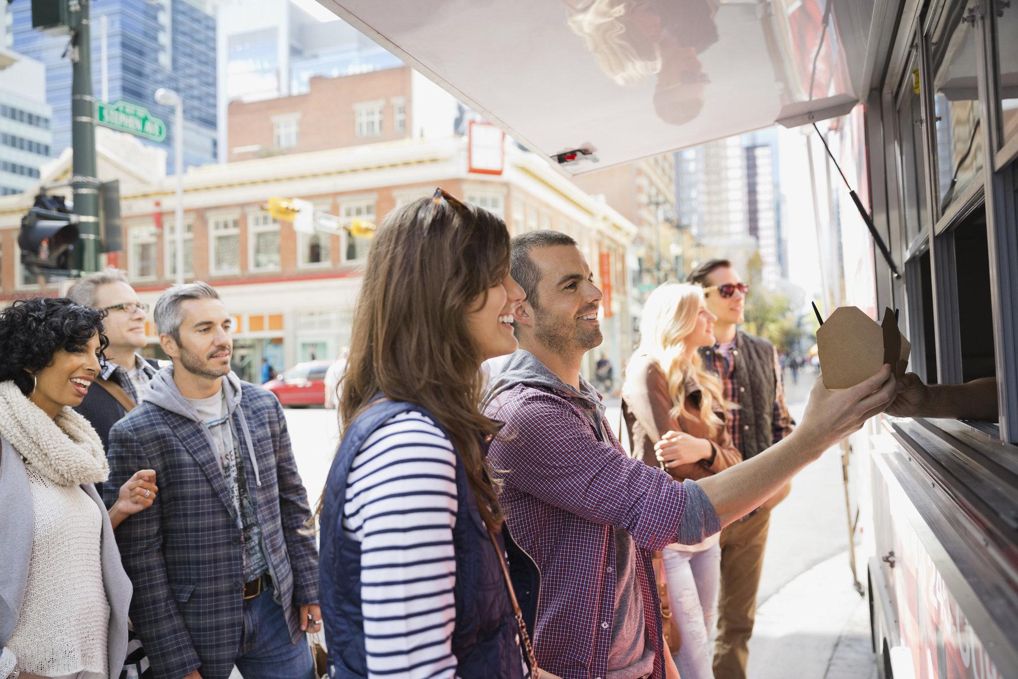 Khu vực xung quanh