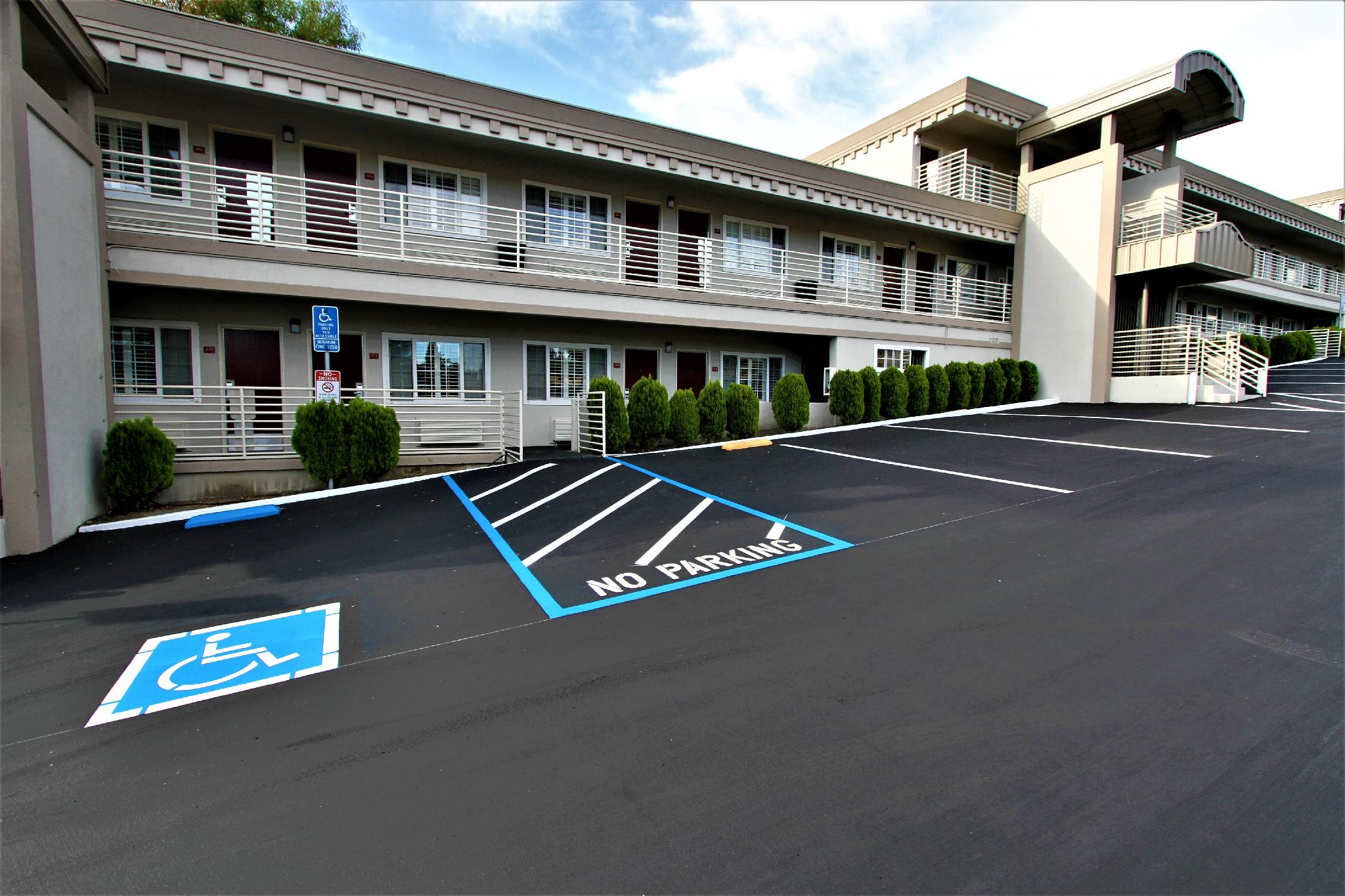 Ngoại cảnh khách sạn