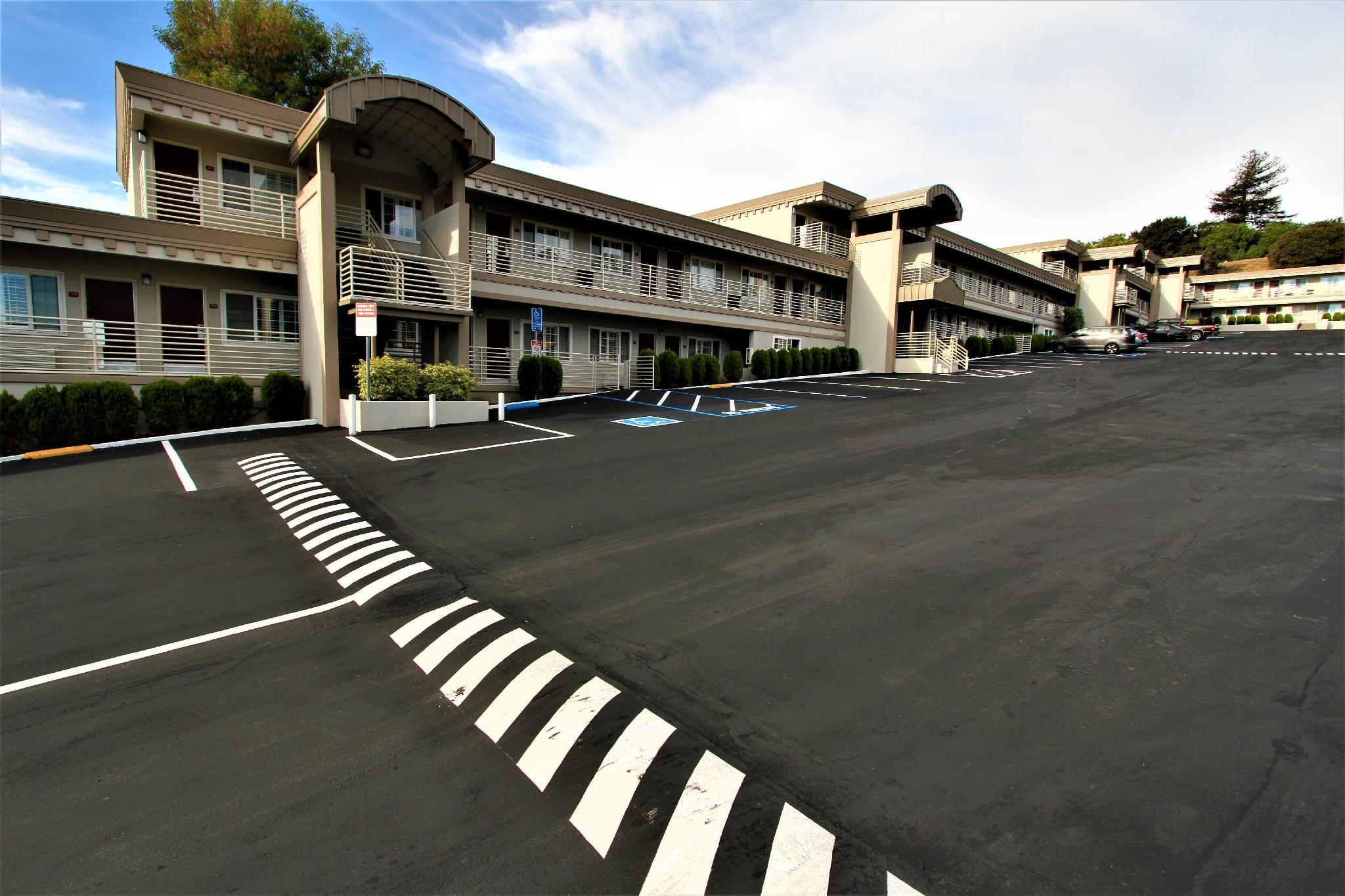 Ngoại cảnh khách sạn