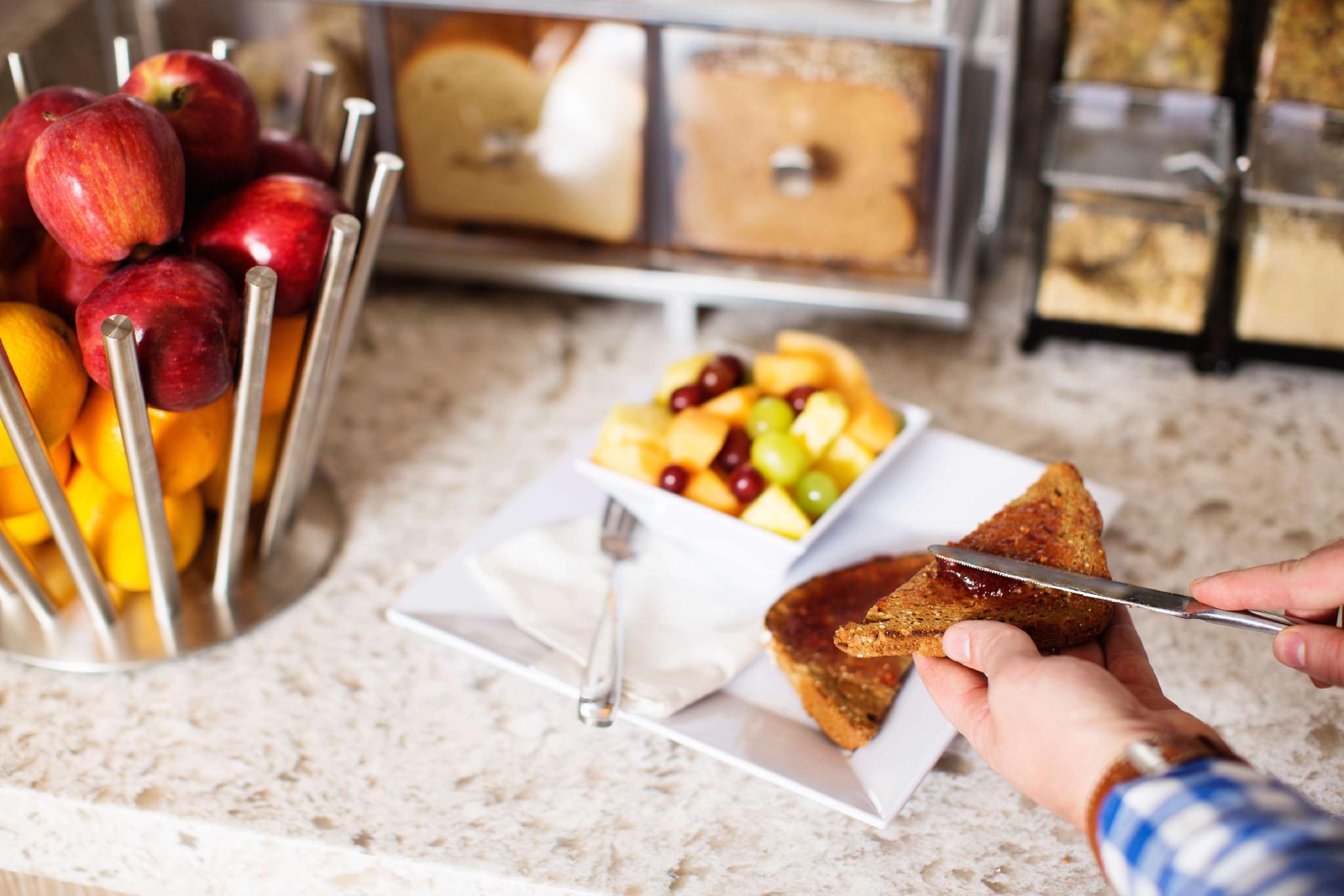 Đồ ăn và thức uống