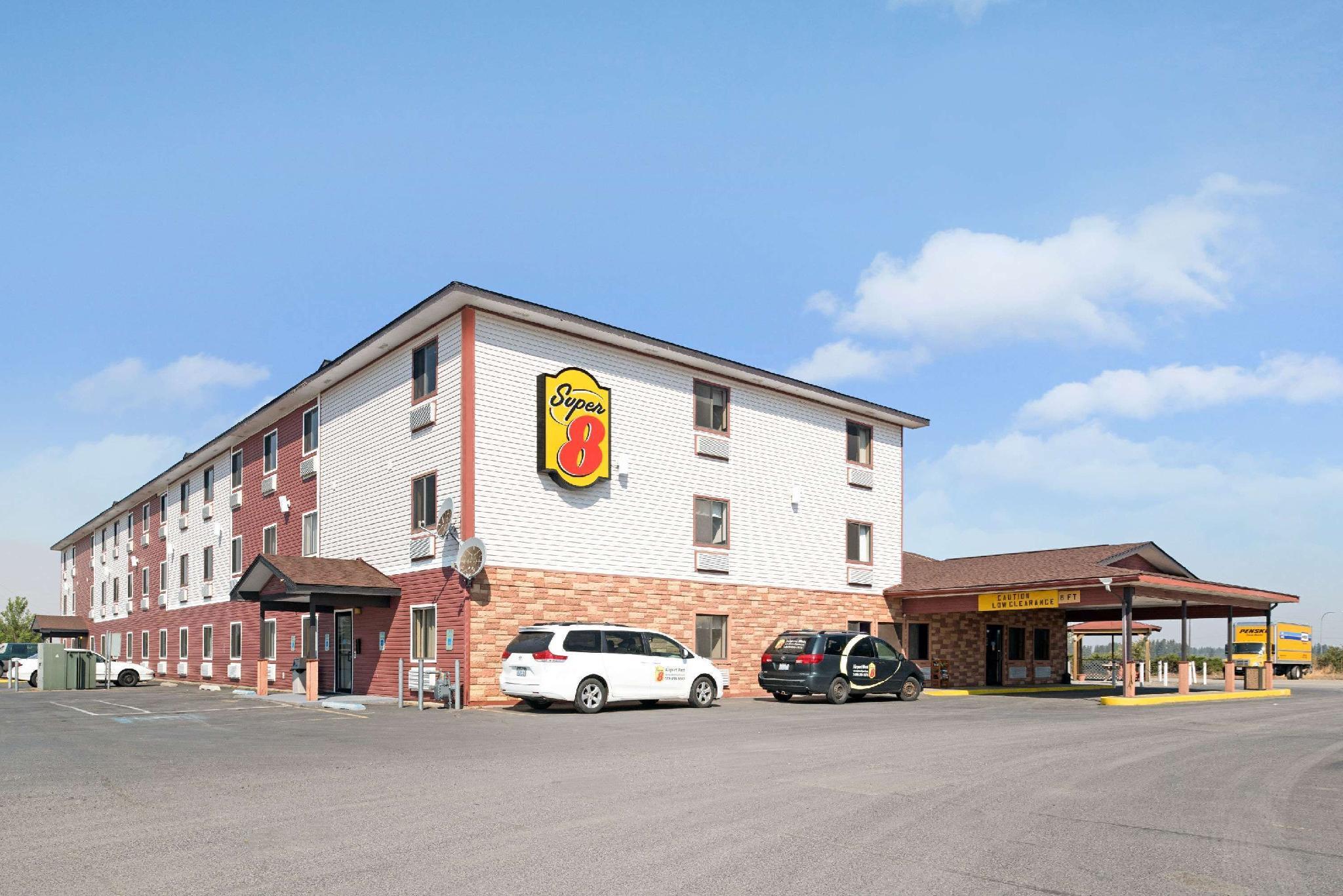 Ngoại cảnh khách sạn