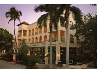 Ngoại cảnh khách sạn