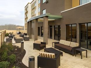 Ngoại cảnh khách sạn