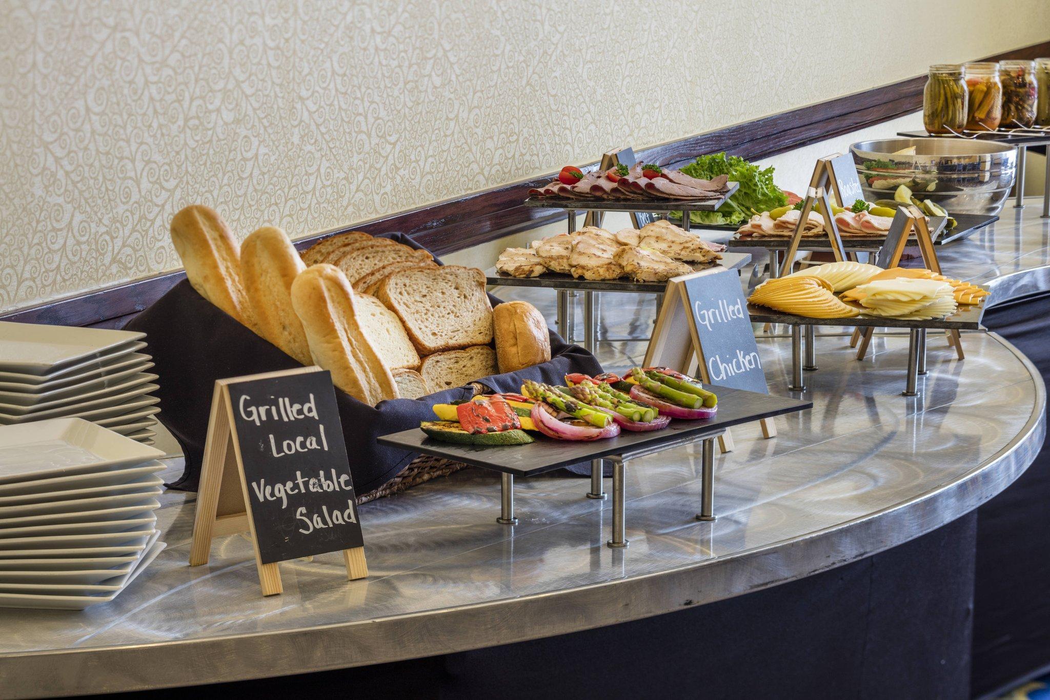 Đồ ăn và thức uống