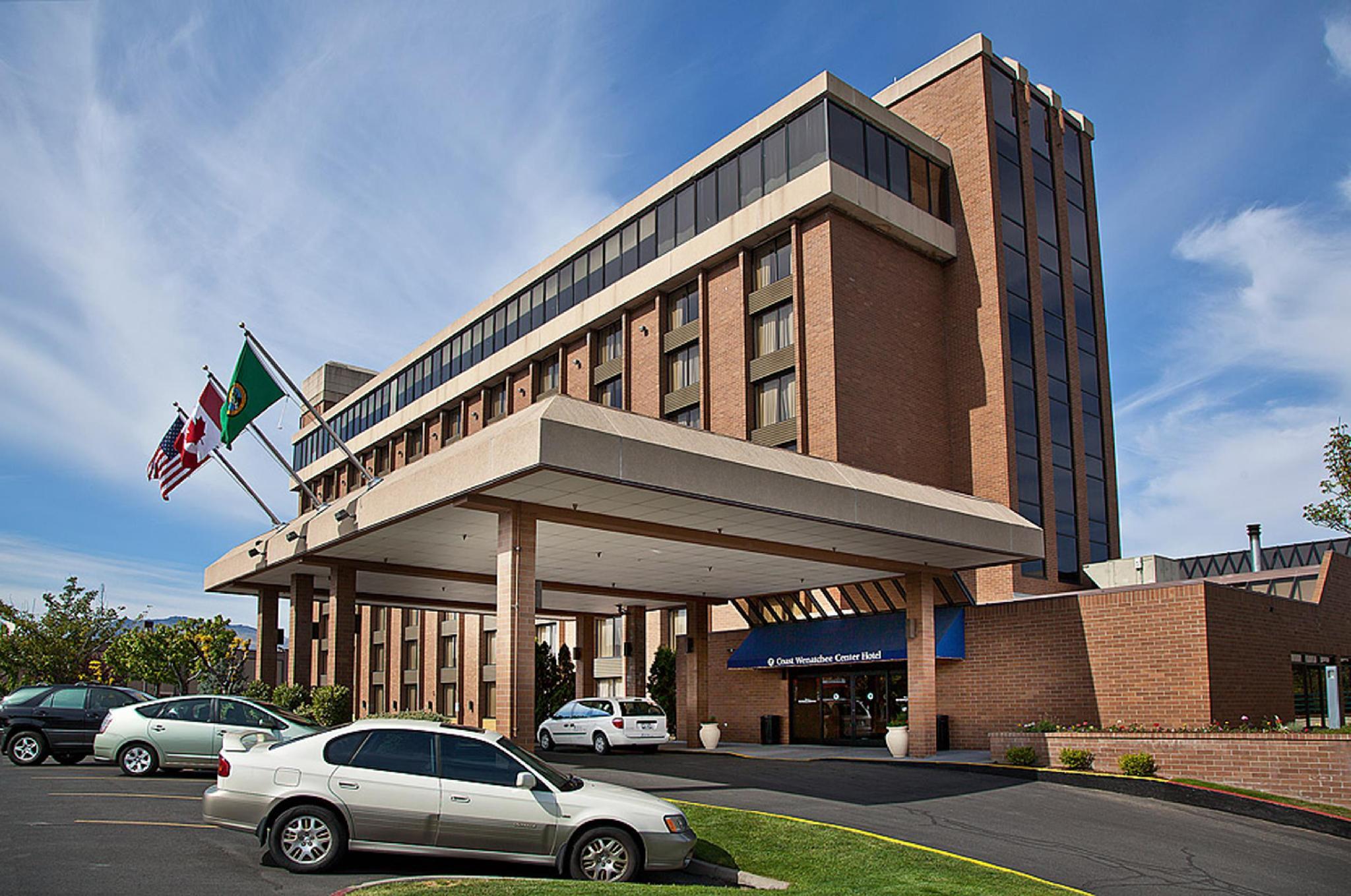 Ngoại cảnh khách sạn