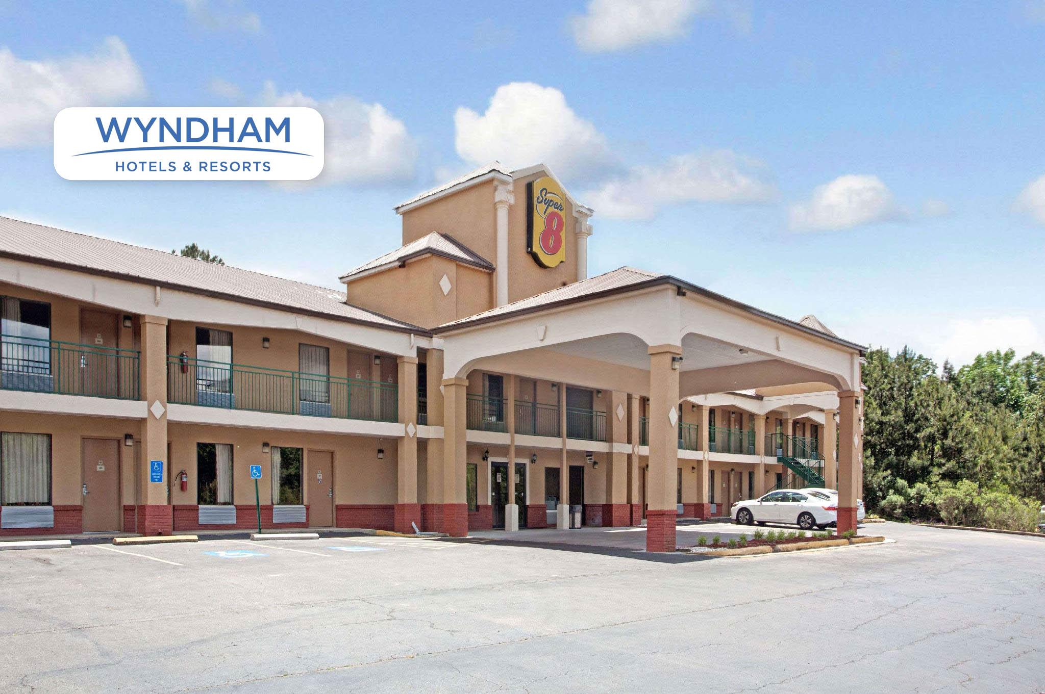 Ngoại cảnh khách sạn