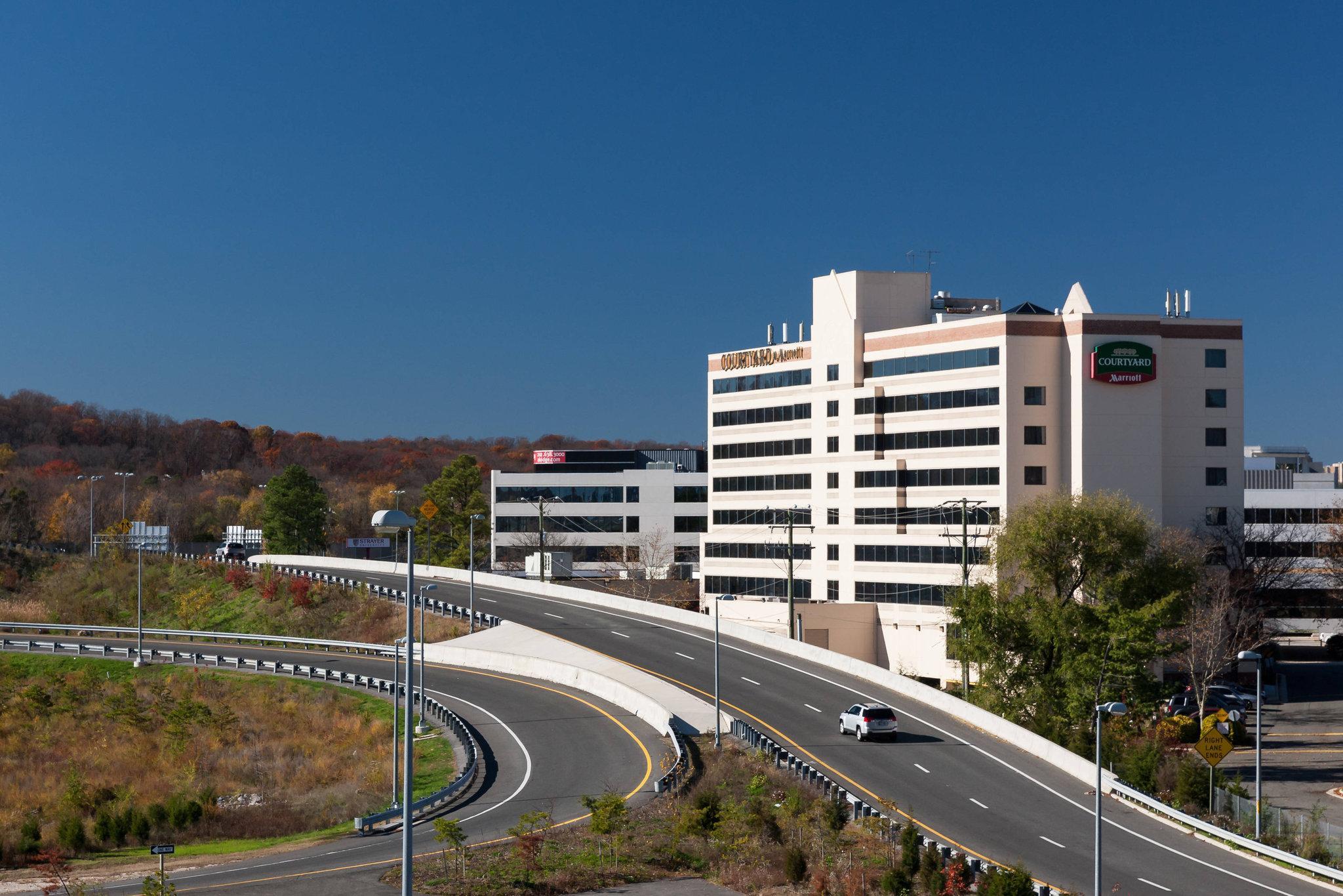 Ngoại cảnh khách sạn