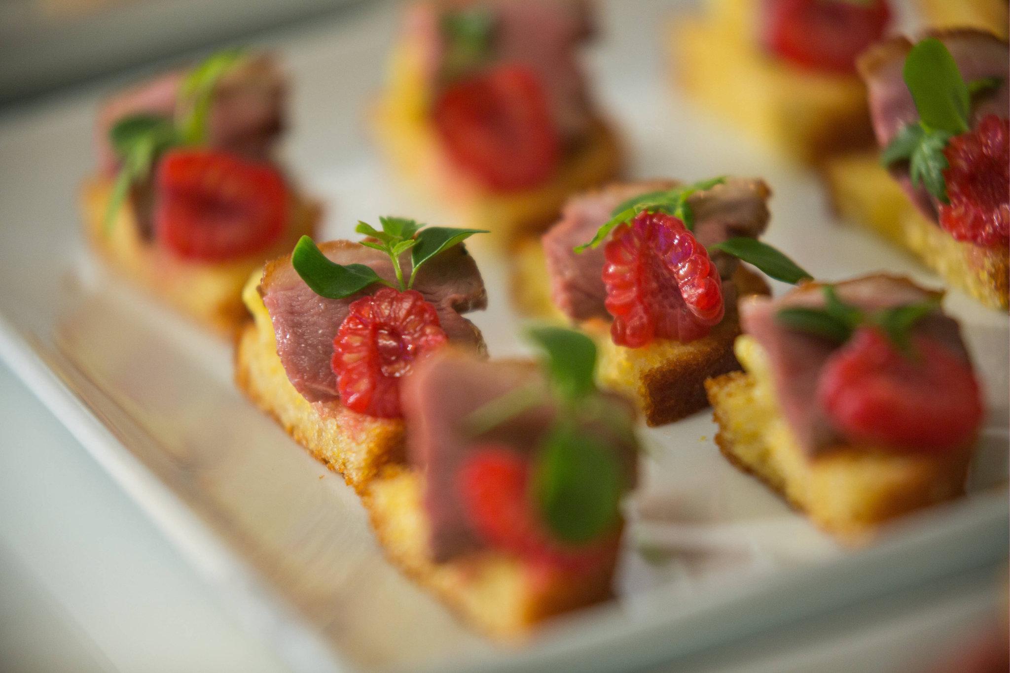 Đồ ăn và thức uống