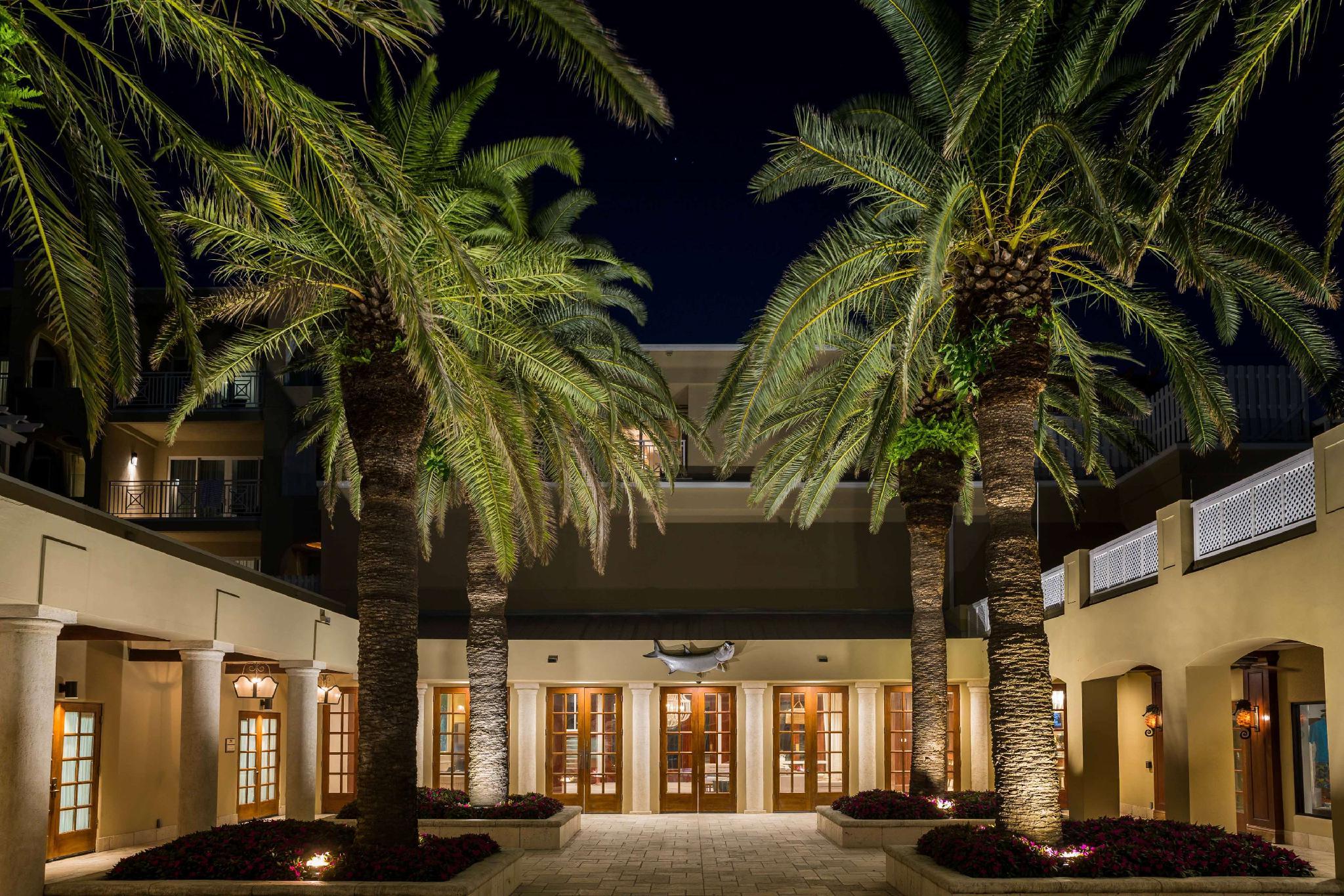 Ngoại cảnh khách sạn