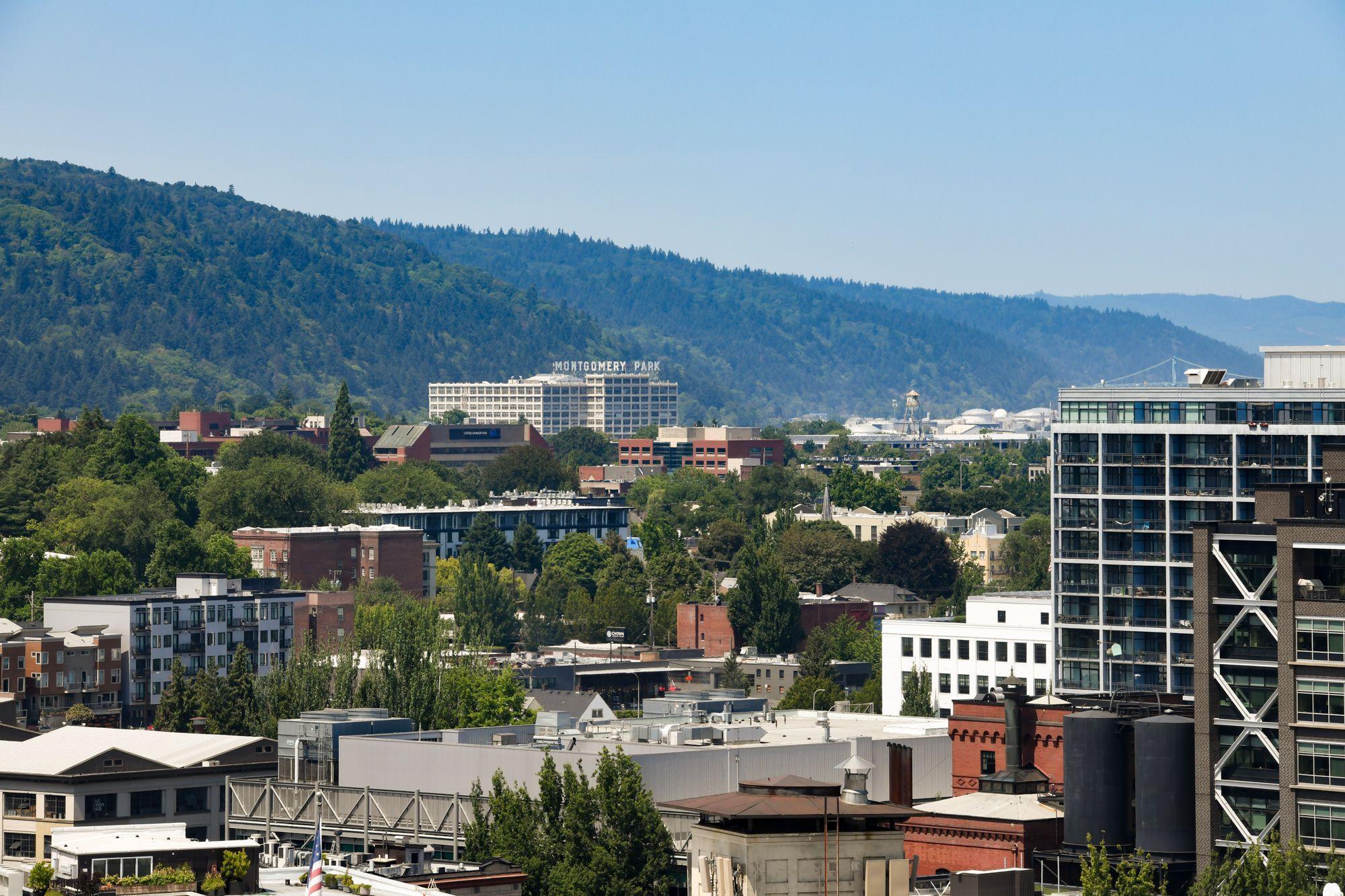 Ngoại cảnh khách sạn