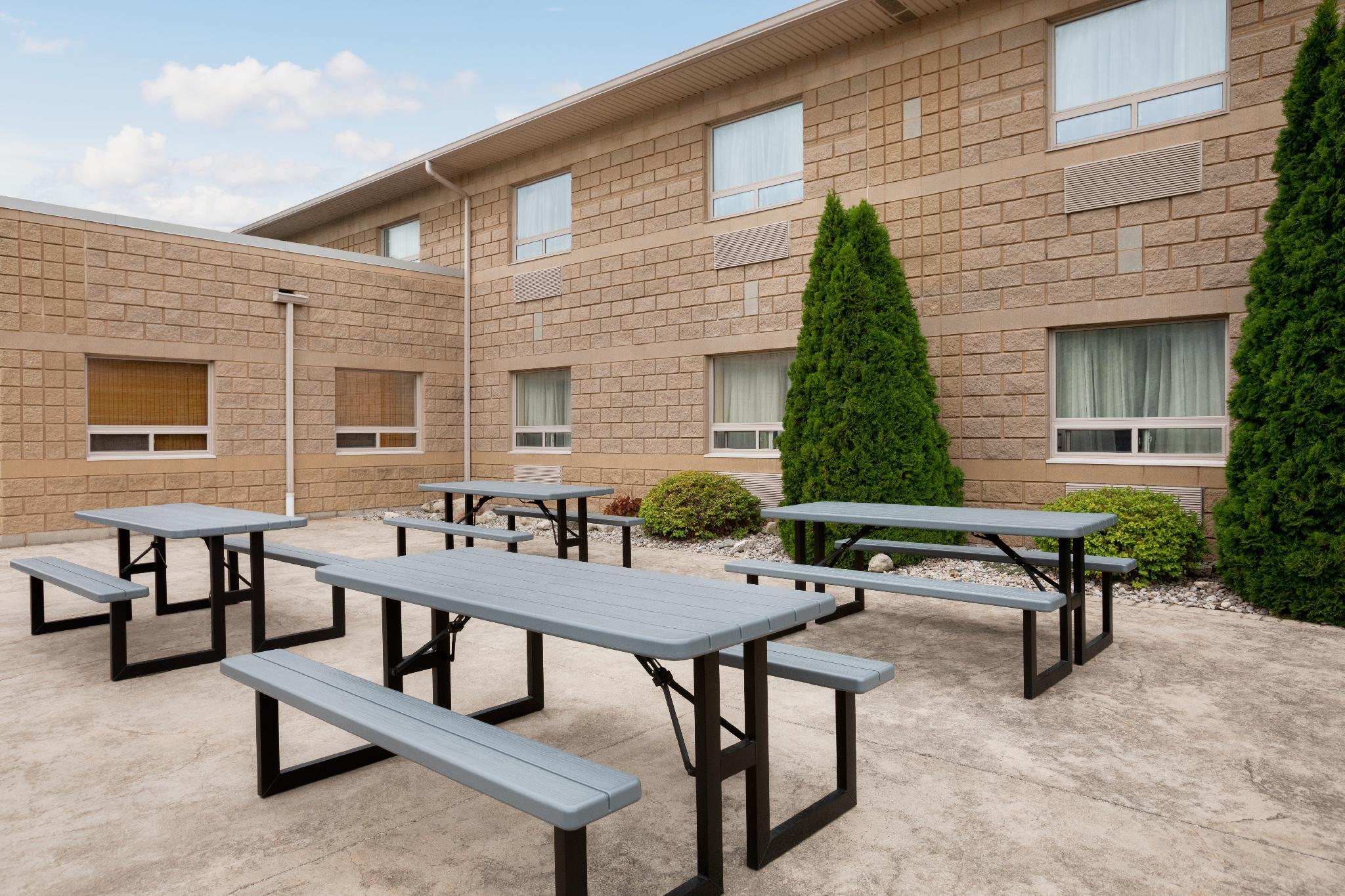 Ngoại cảnh khách sạn