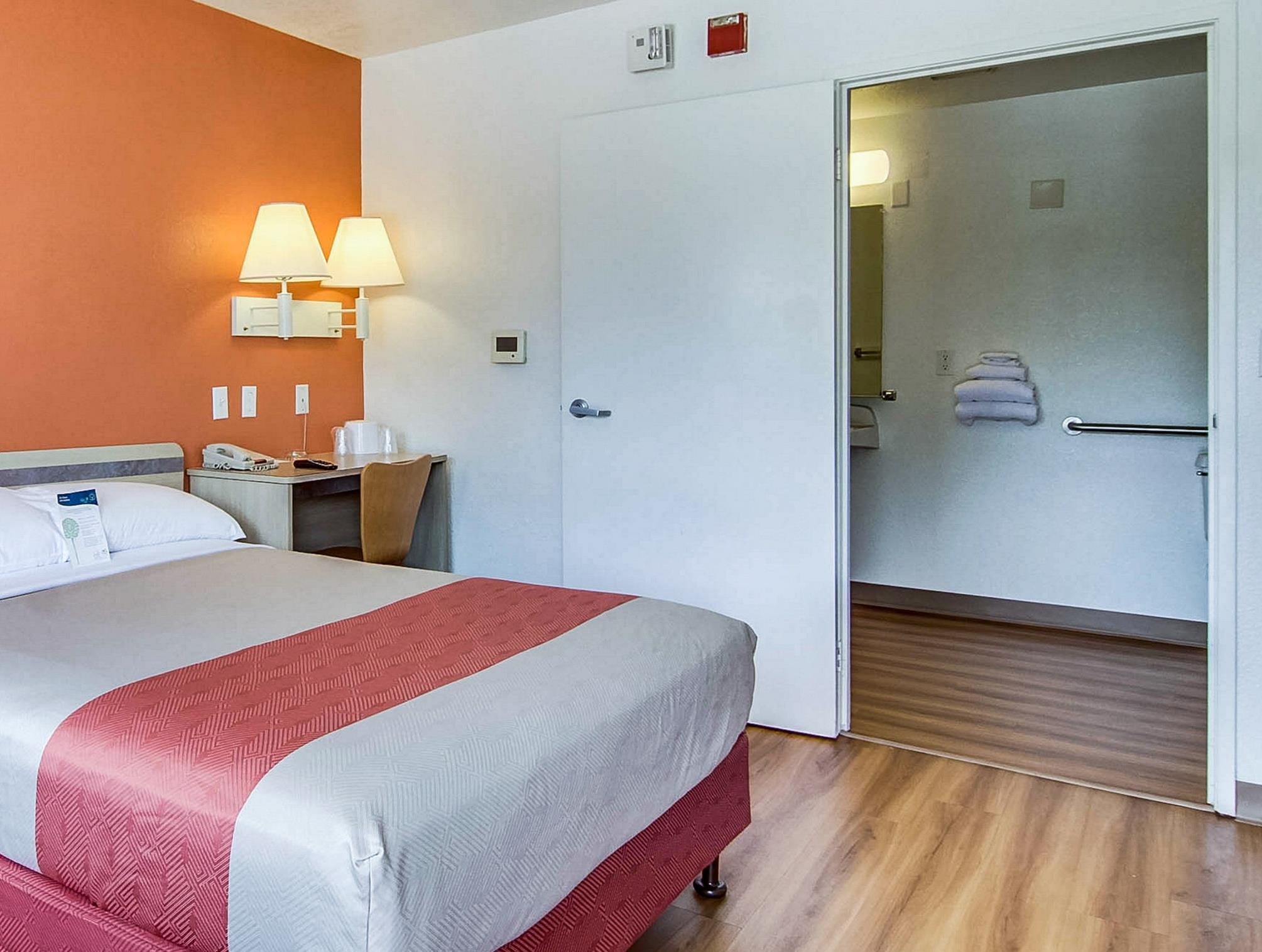 Bồn tắm nước nóng