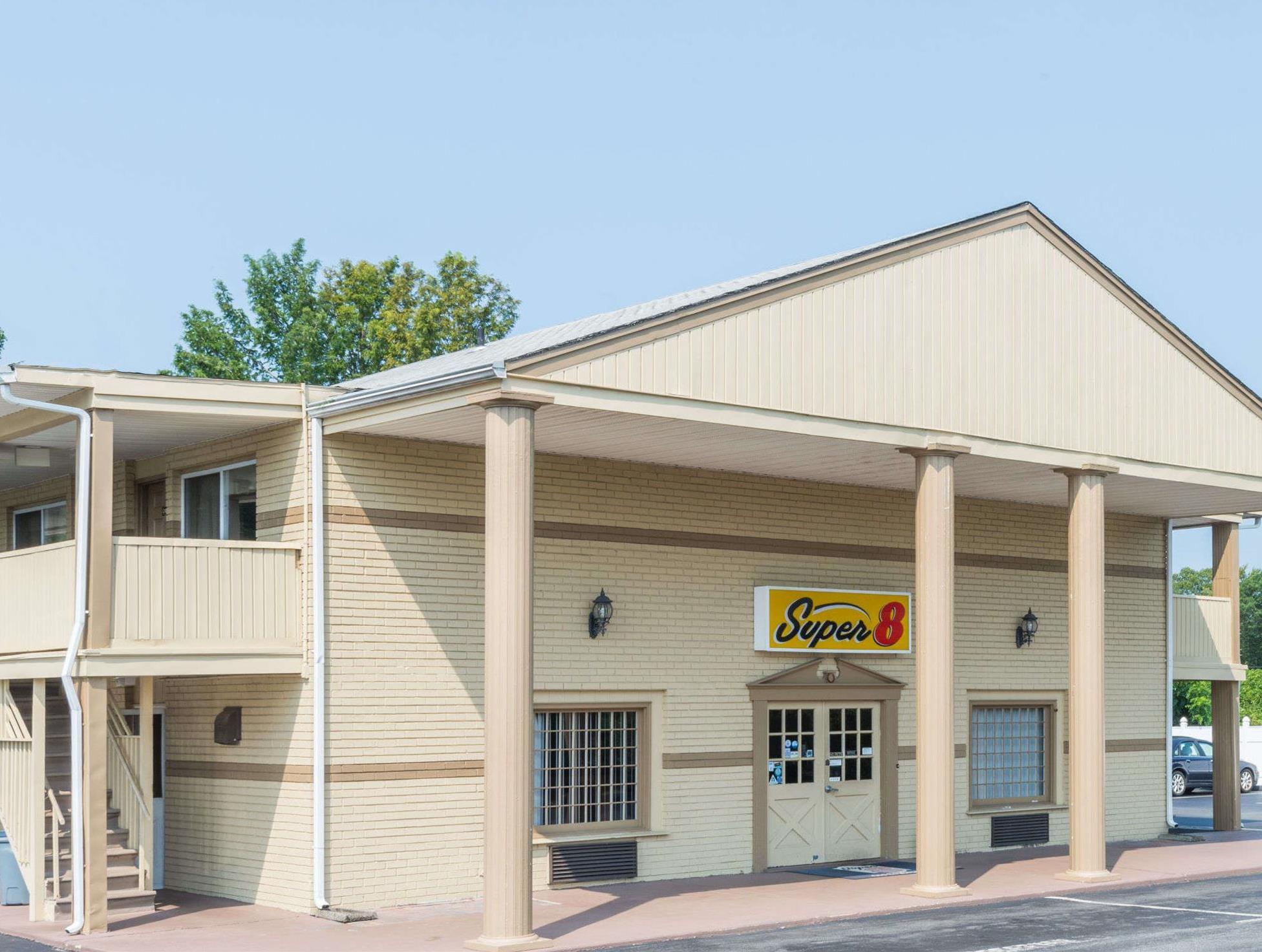 Ngoại cảnh khách sạn