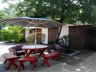 Khu vực xung quanh