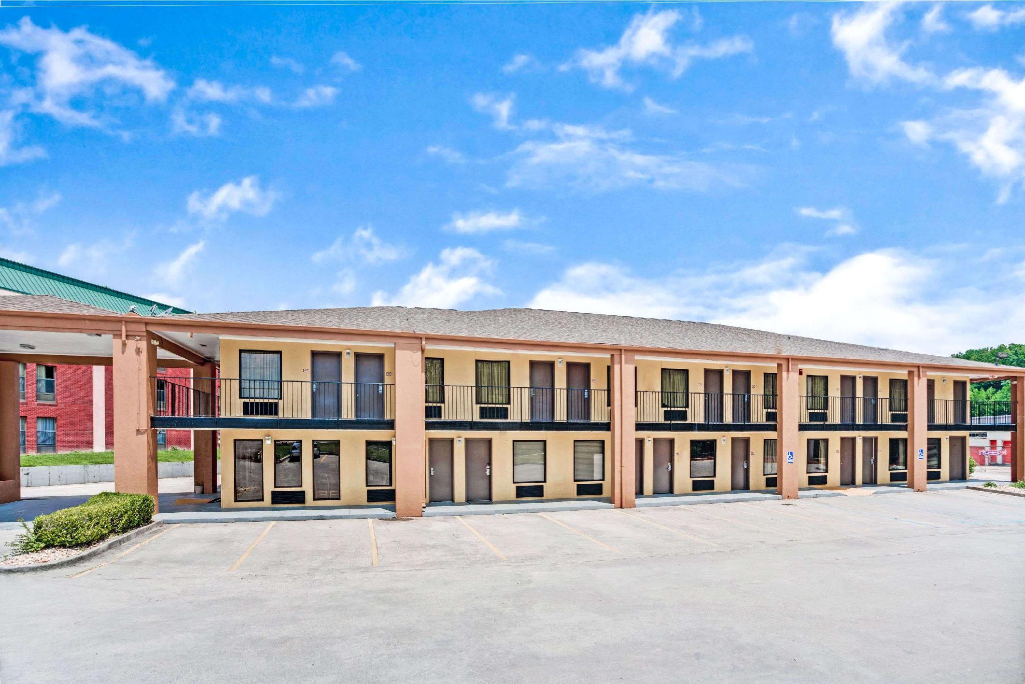 Ngoại cảnh khách sạn