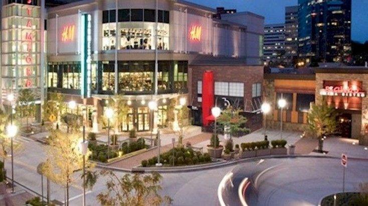 Khu vực xung quanh